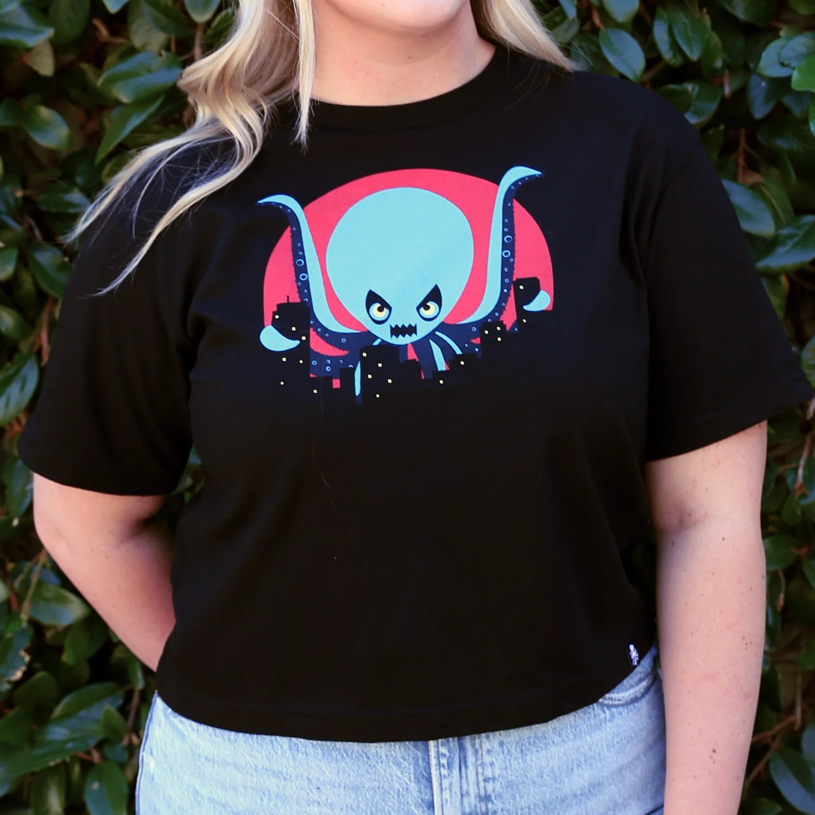 ATTACK Women's Tee BLACK - Image 5