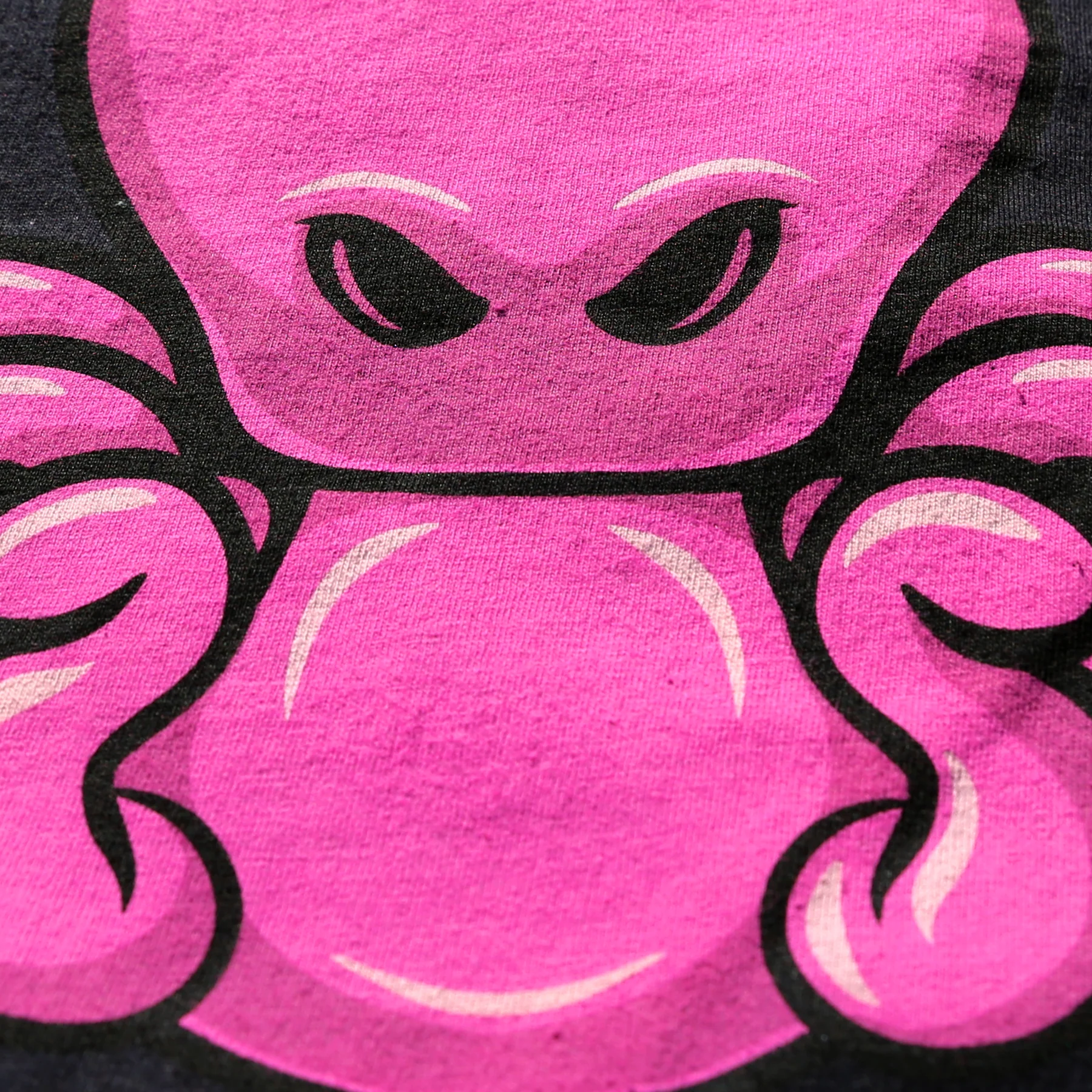 PINKY Tee Black - Image 3