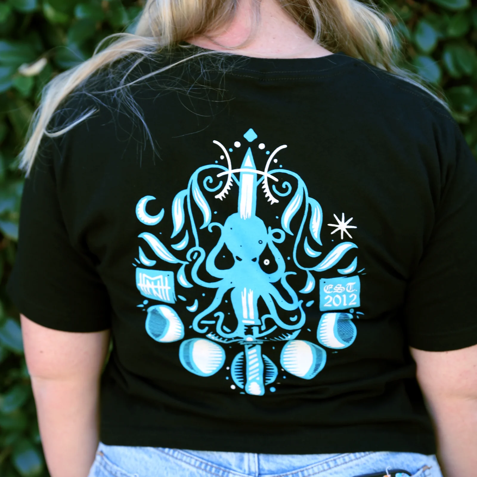 SWORD Women's Tee BLACK - Image 6